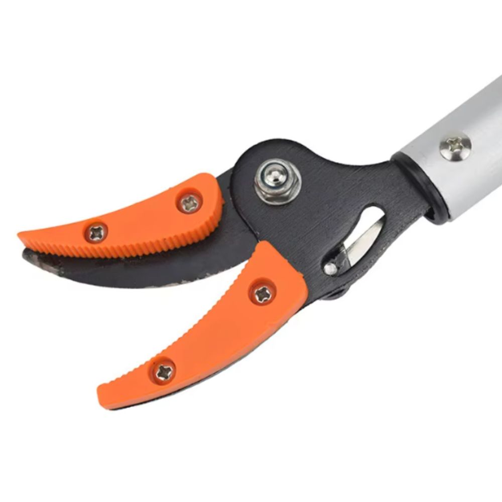 Adjustable Lightweight Garden Pruner - High-Branch Trimming