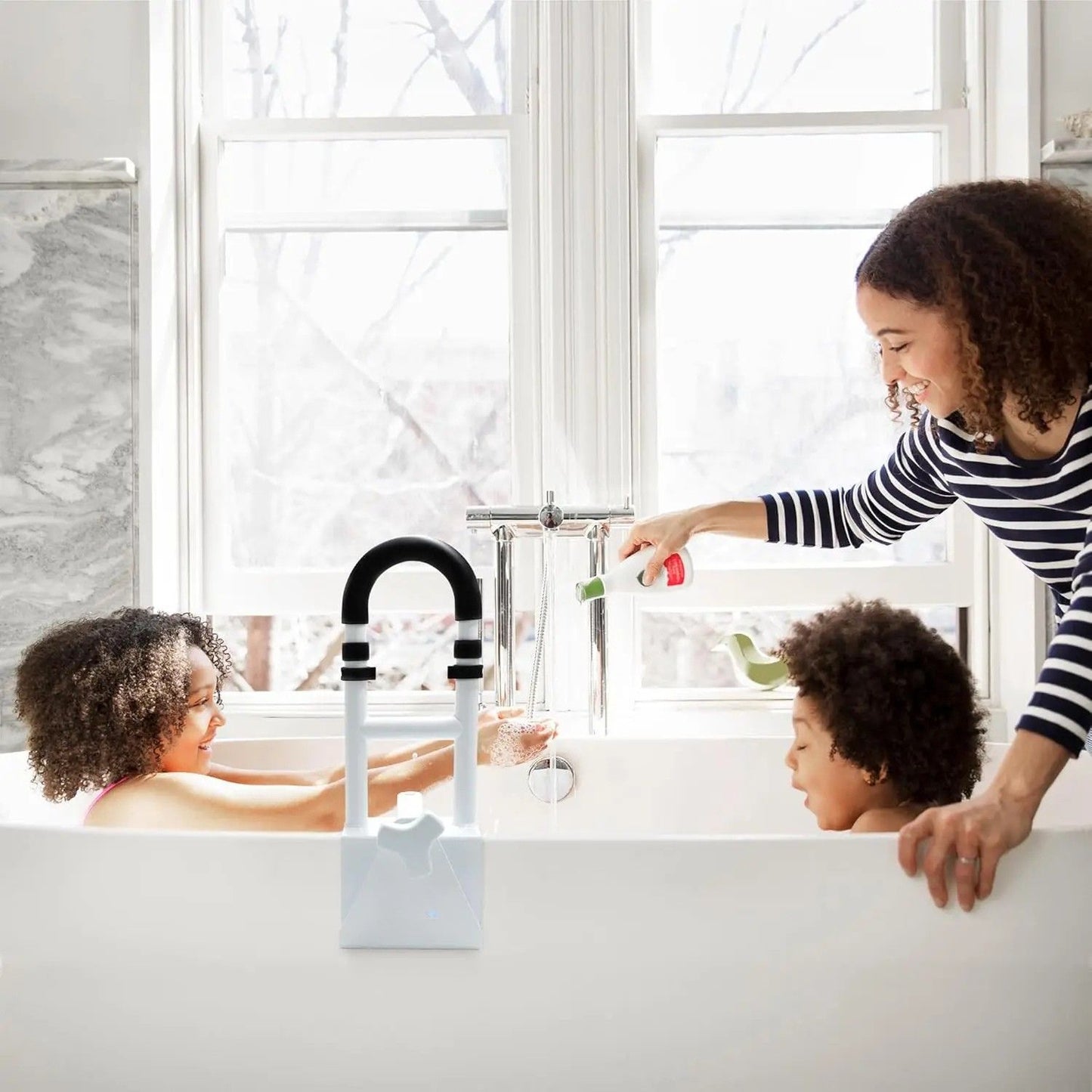 Non-slip bath handle