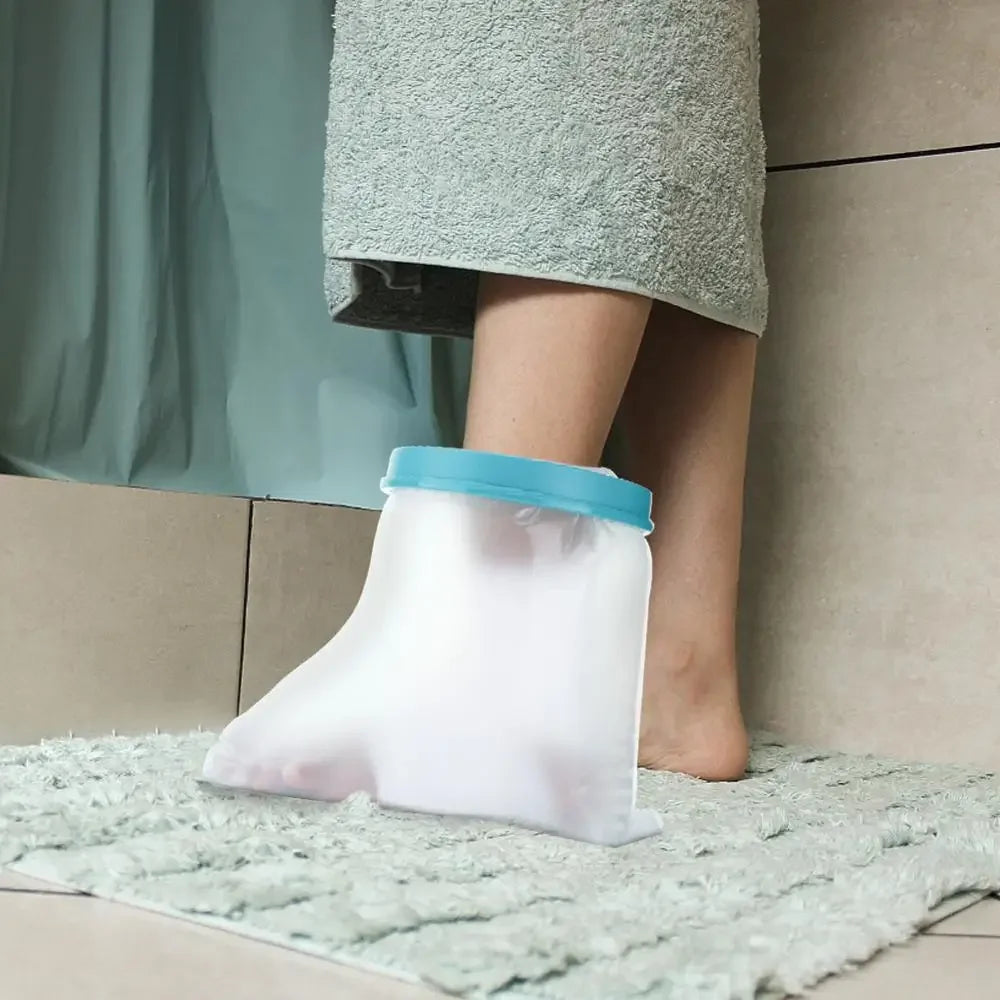 Water-resistant bandage cover