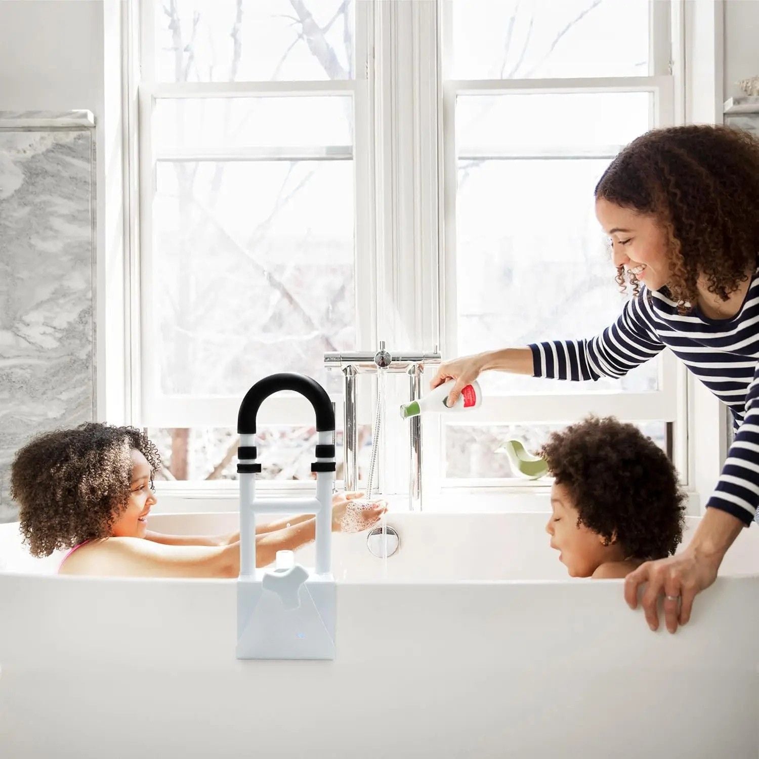 Non-slip bath handle