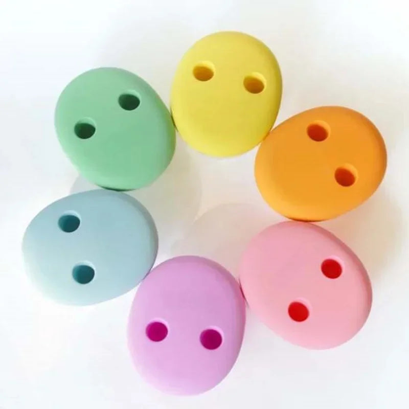 hands-free snack container